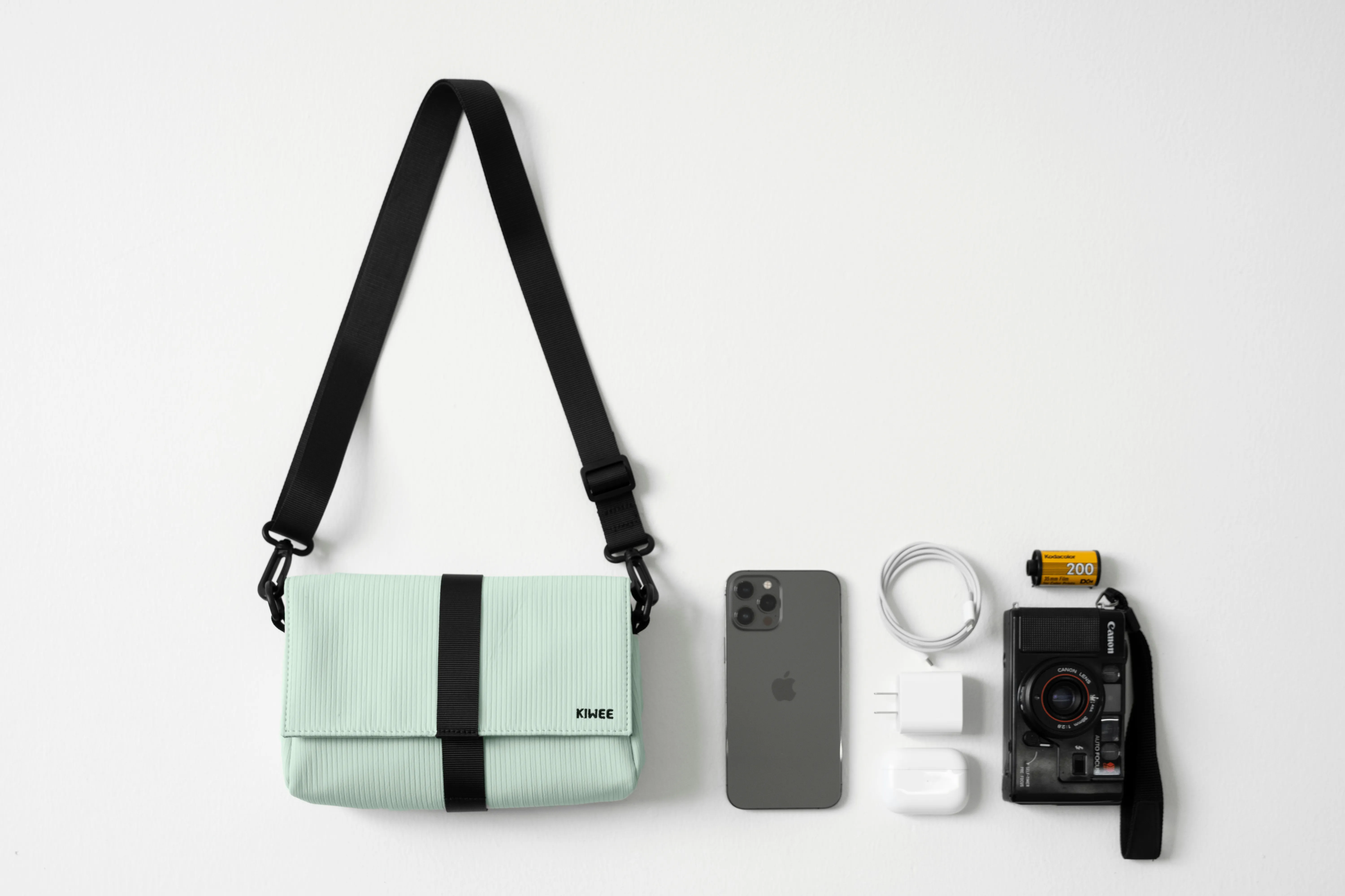KIWEE Fasten & Go:  Triangle Sling Bag Mini