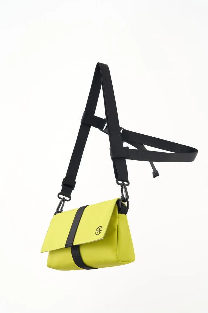 KIWEE Fasten & Go:  Triangle Sling Bag Mini