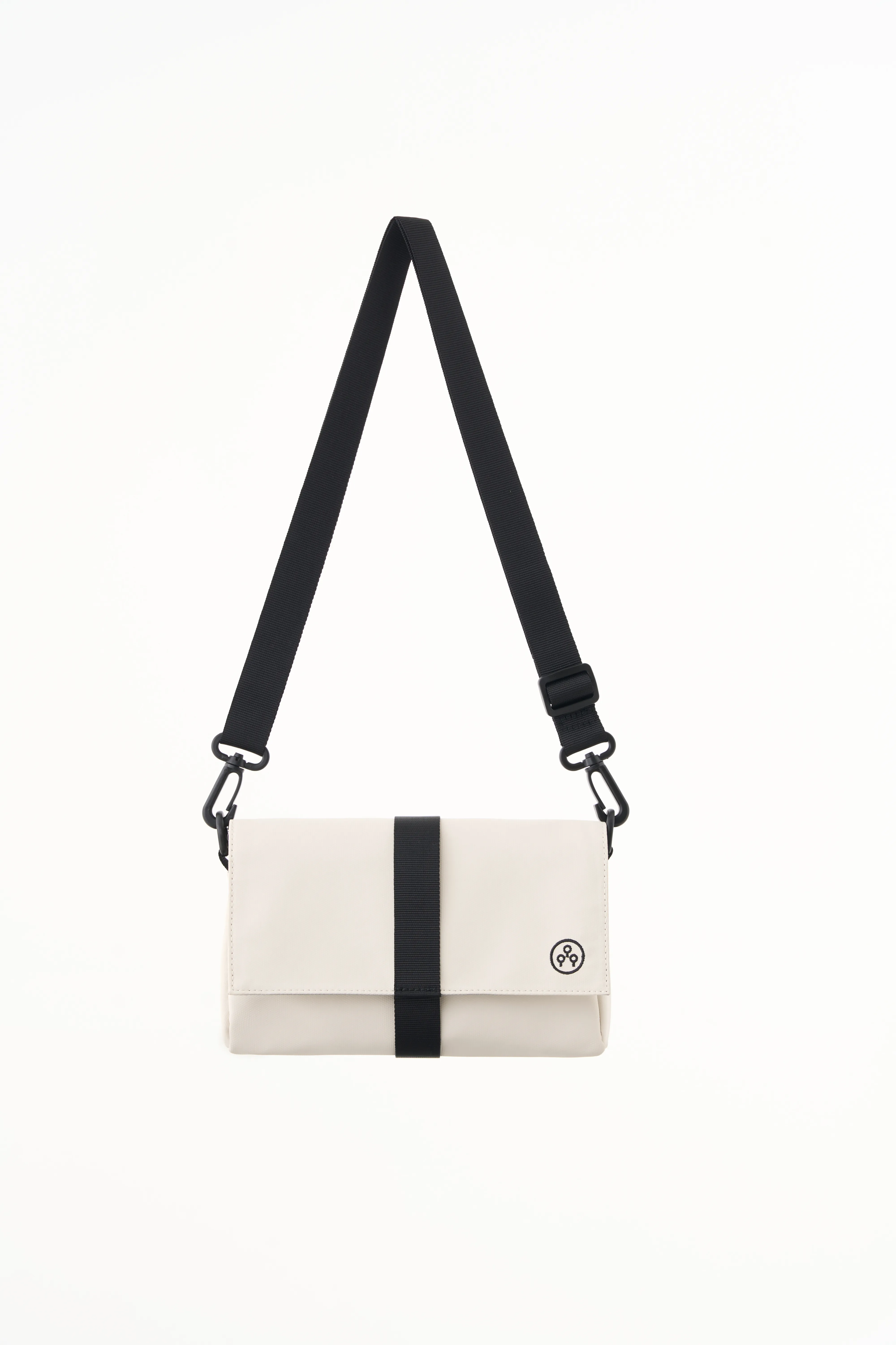 KIWEE Fasten & Go:  Triangle Sling Bag Mini