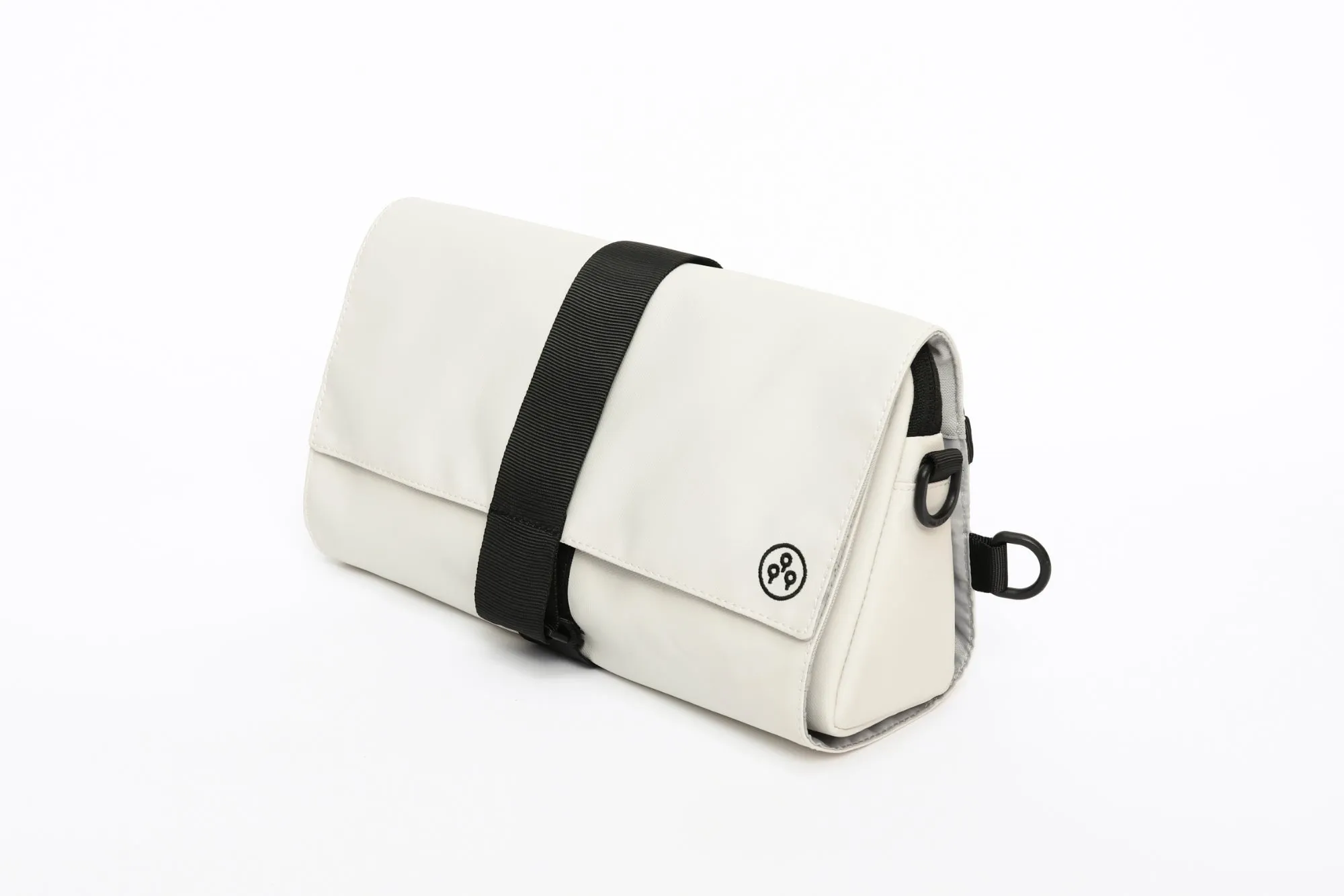 KIWEE Fasten & Go: Triangle Sling Bag