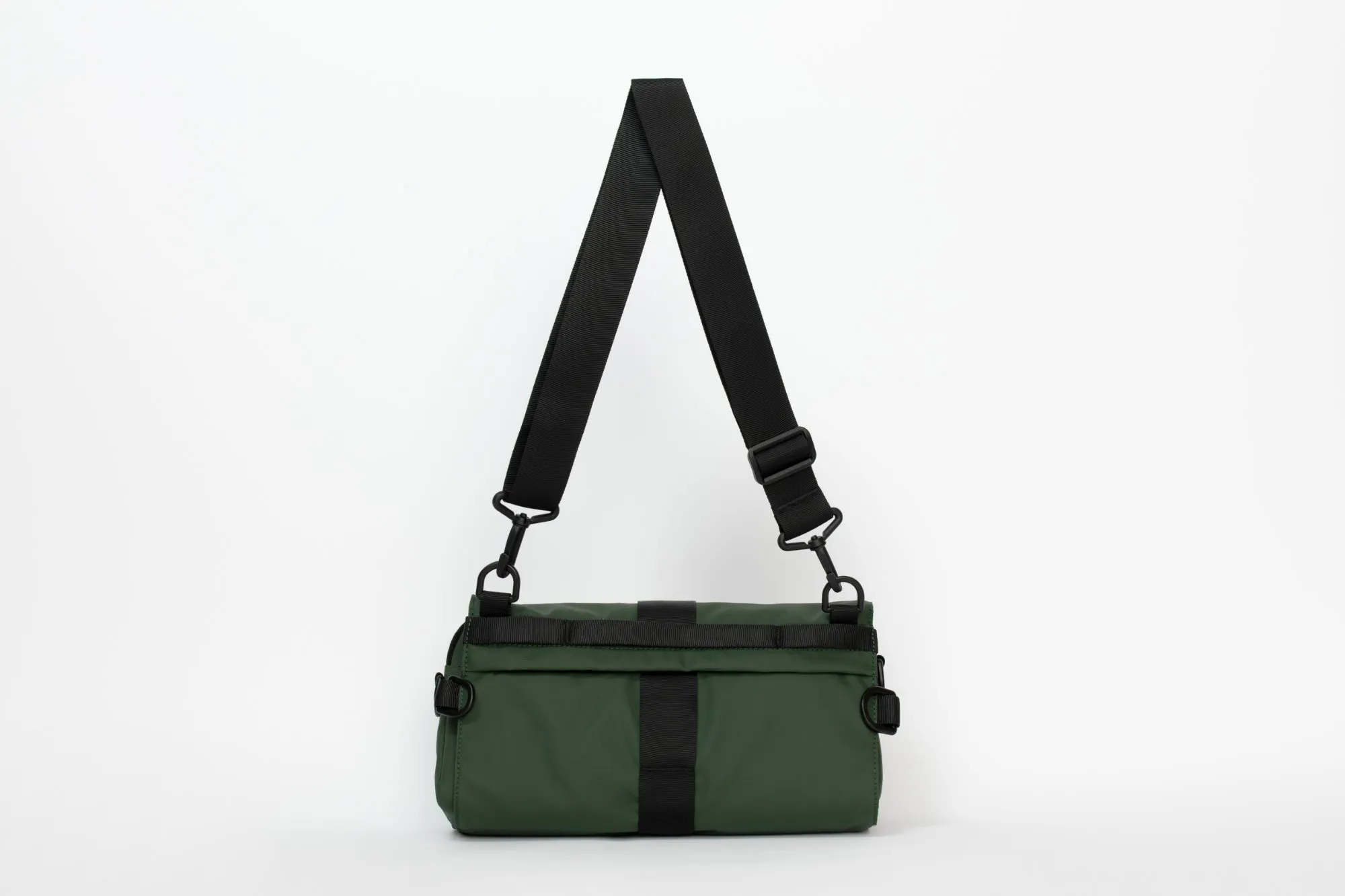 KIWEE Fasten & Go: Triangle Sling Bag