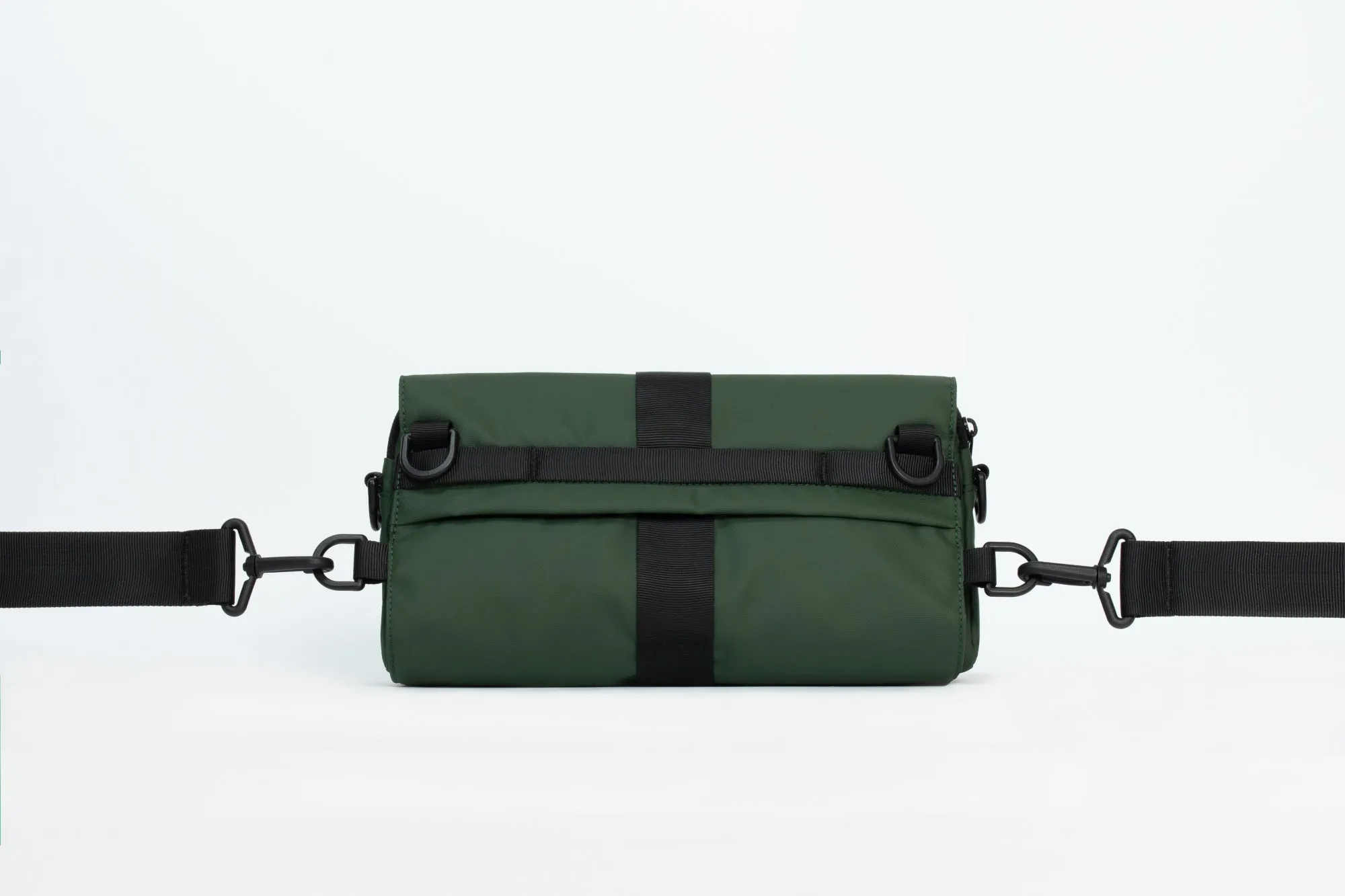 KIWEE Fasten & Go: Triangle Sling Bag
