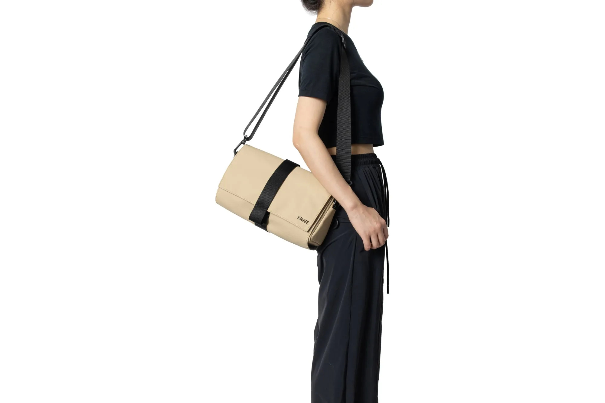 KIWEE Fasten & Go: Triangle Sling Bag